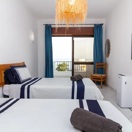 Old Town Nearthe Apartment *